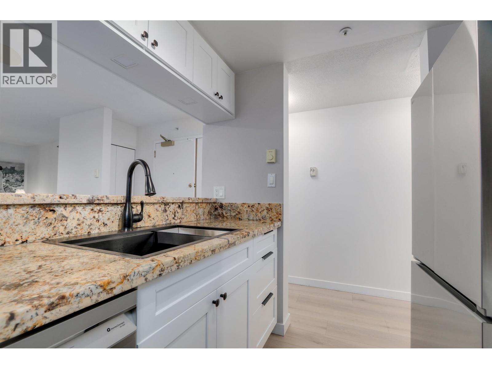 810 1268 W Broadway, Vancouver, British Columbia  V6H 1G6 - Photo 9 - R3103221