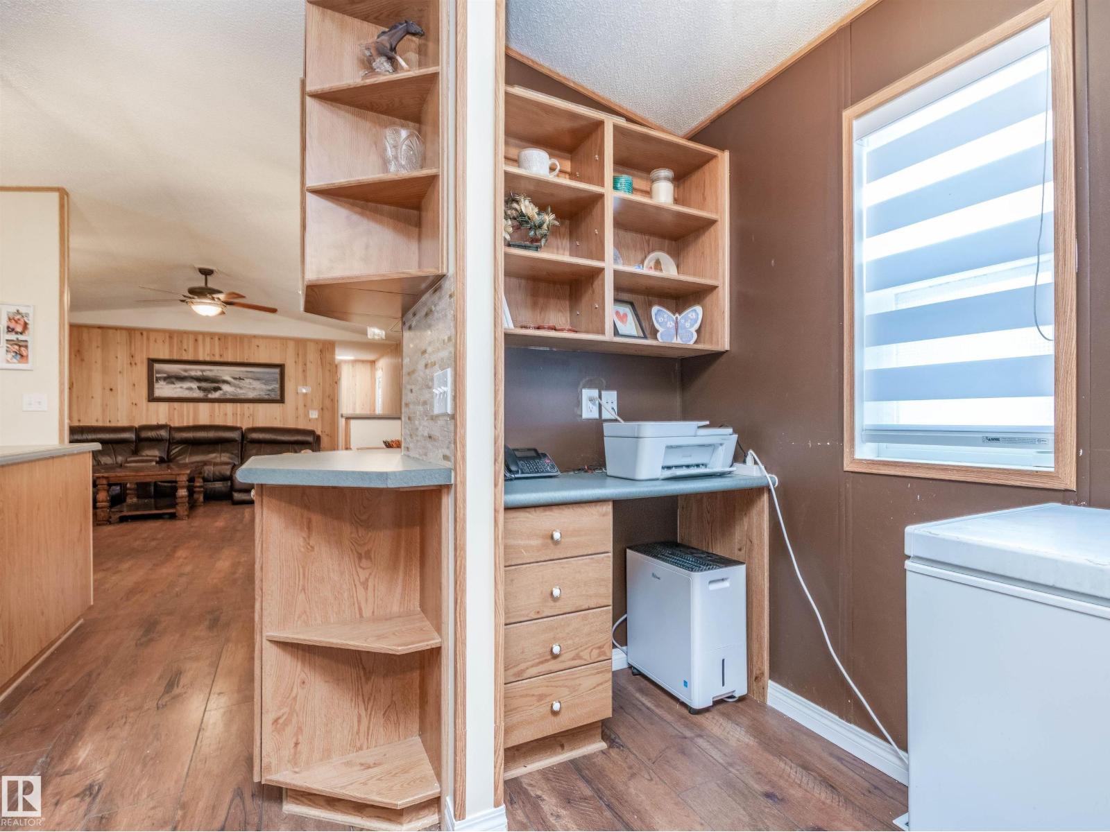 924 Jubilee Cl, Sherwood Park, Alberta  T8H 2G3 - Photo 12 - E4478992