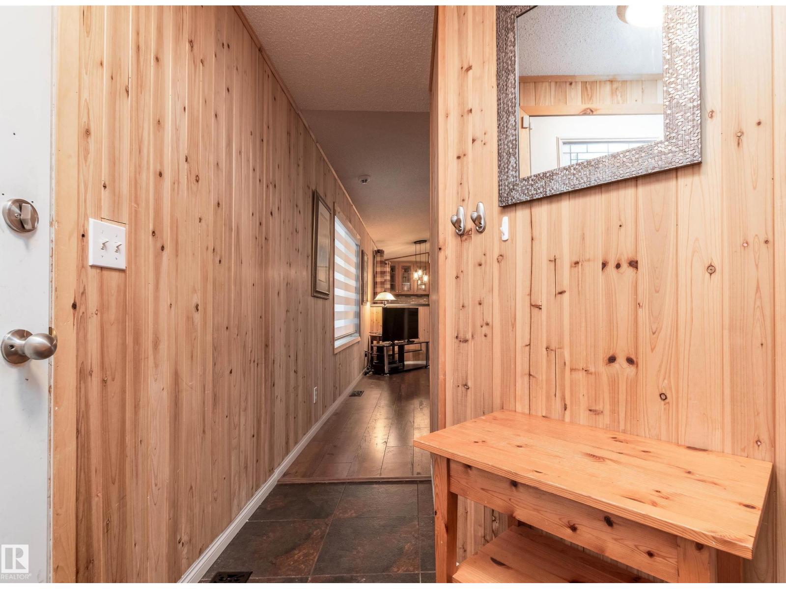 924 Jubilee Cl, Sherwood Park, Alberta  T8H 2G3 - Photo 15 - E4478992