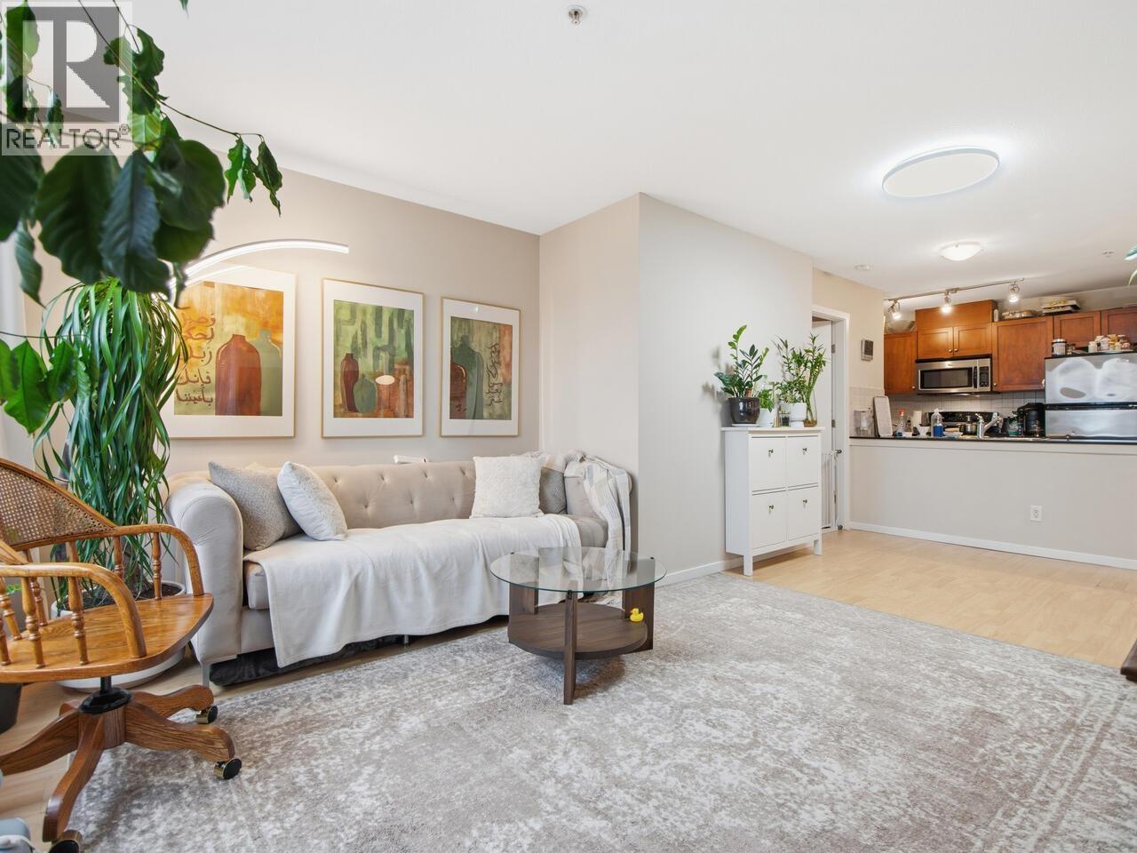 403 415 E Columbia Street, New Westminster, British Columbia  V3L 0B4 - Photo 4 - R3103327