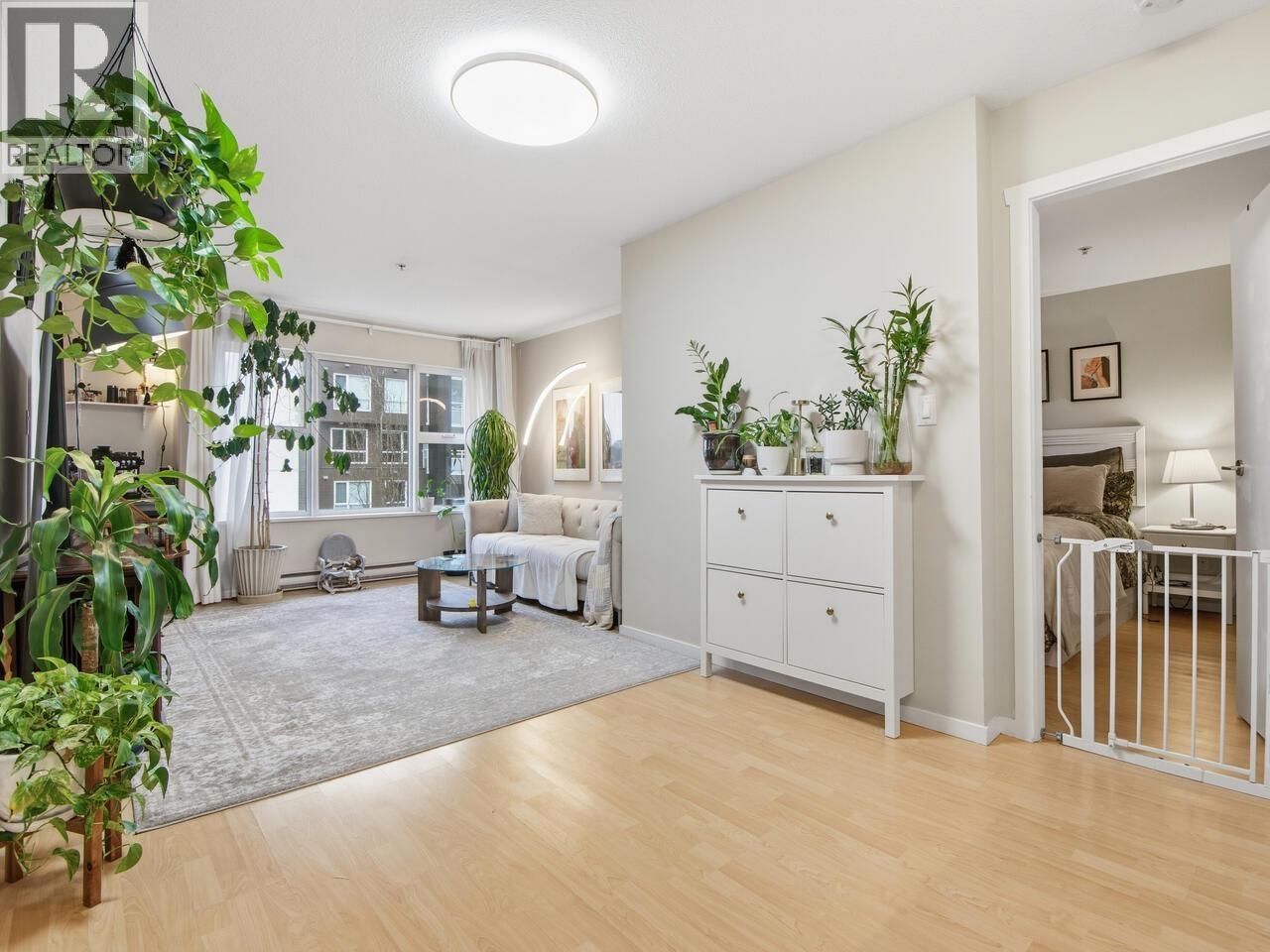 403 415 E Columbia Street, New Westminster, British Columbia  V3L 0B4 - Photo 7 - R3103327