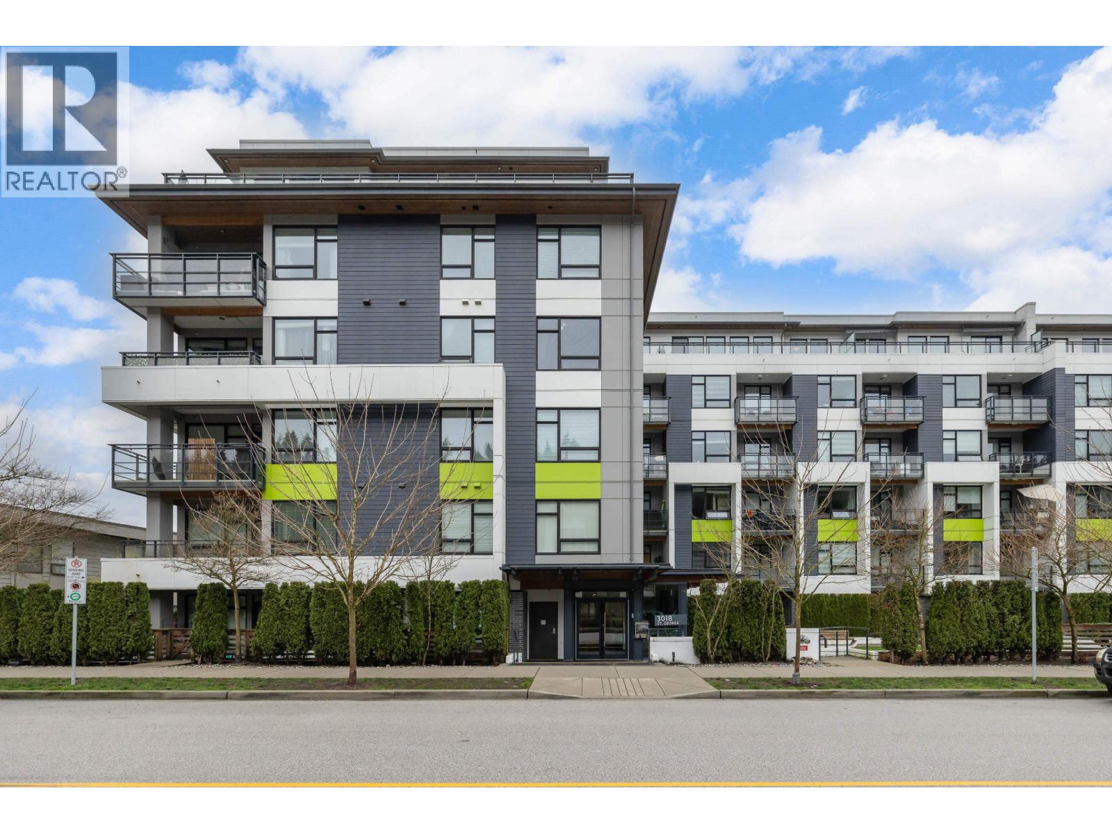 212 3018 St George Street, Port Moody, British Columbia  V3H 2H7 - Photo 1 - R3103500