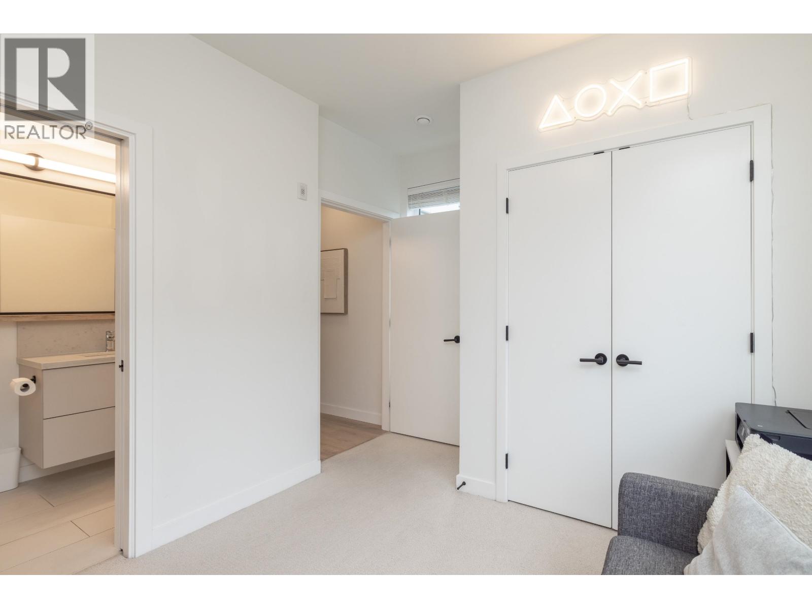 212 3018 St George Street, Port Moody, British Columbia  V3H 2H7 - Photo 24 - R3103500