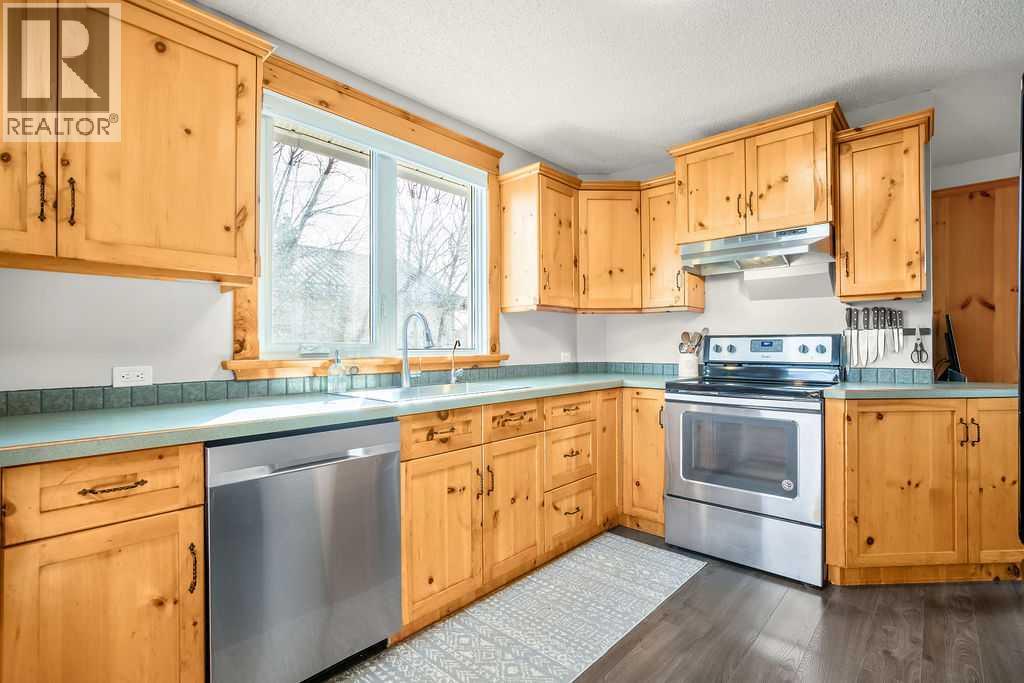 330 3 Avenue SE, High River, Alberta  T1V 1H7 - Photo 23 - A2295908