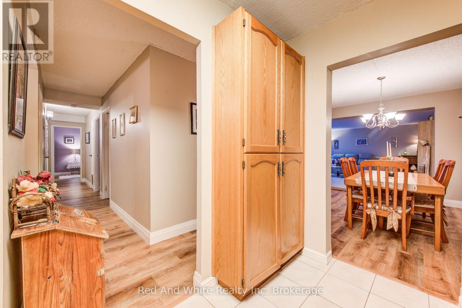 206 - 93 Westwood Road, Guelph, Ontario N1H 7J7 - Photo 12 - X12810578