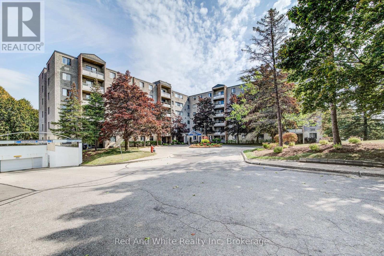 206 - 93 Westwood Road, Guelph, Ontario N1H 7J7 - Photo 43 - X12810578