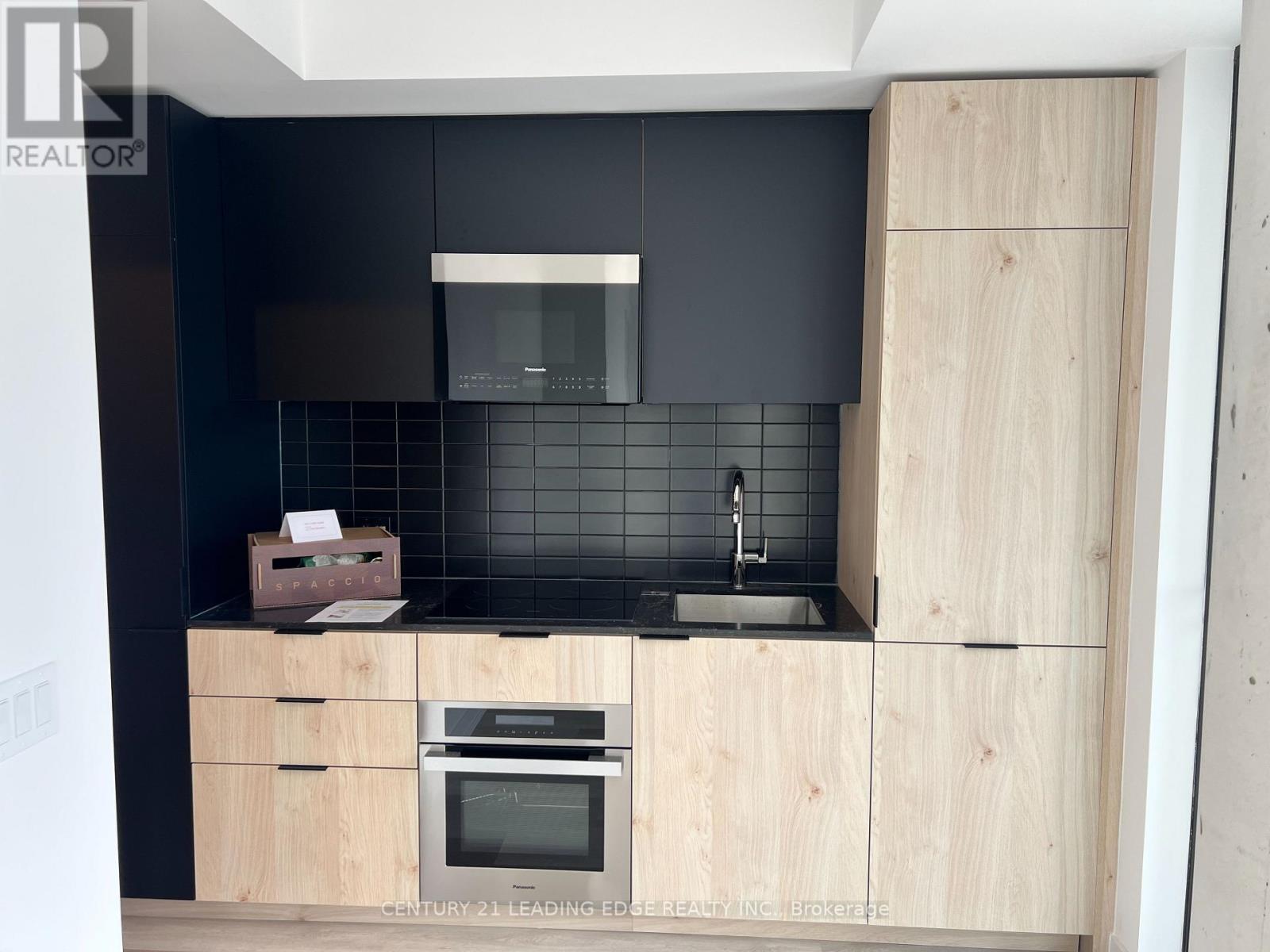 524 - 28 Eastern Avenue, Toronto, Ontario  M5A 0Y2 - Photo 1 - C12909544