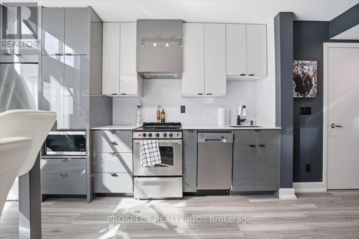 155 Legion Rd N 2309 Road, Toronto, Ontario  M8Y 0A7 - Photo 4 - W12920396