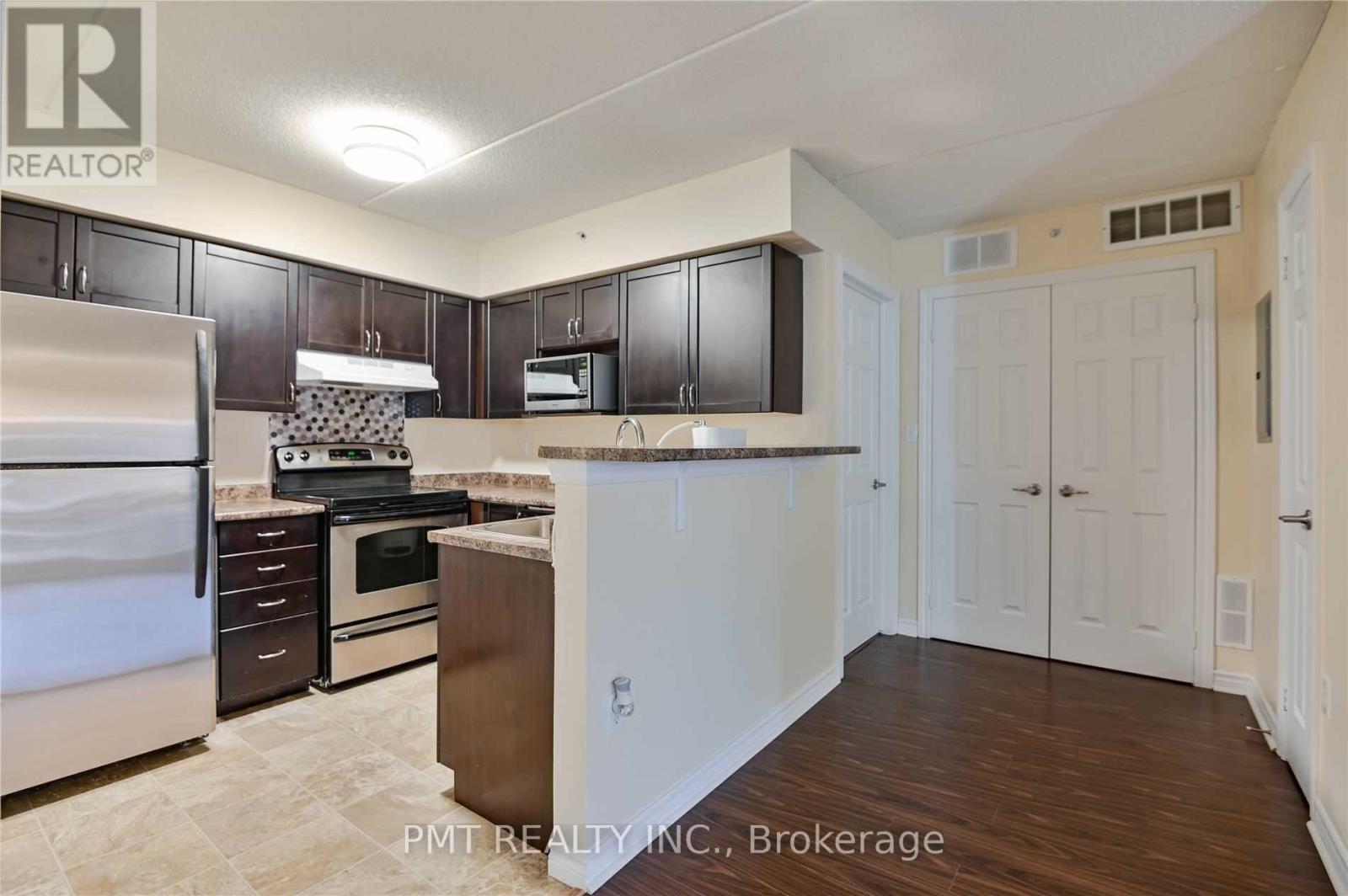 206 - 1370 Main Street E, Milton, Ontario  L9T 7S8 - Photo 6 - W12920408