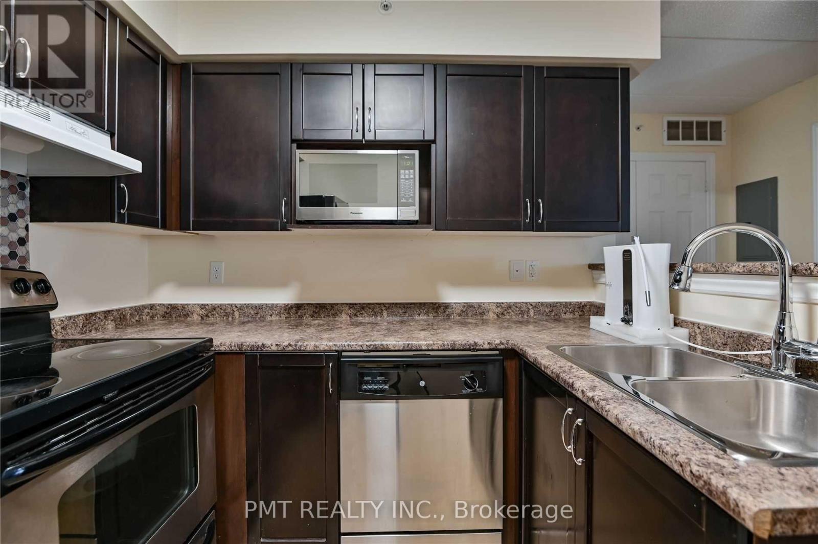 206 - 1370 Main Street E, Milton, Ontario  L9T 7S8 - Photo 9 - W12920408