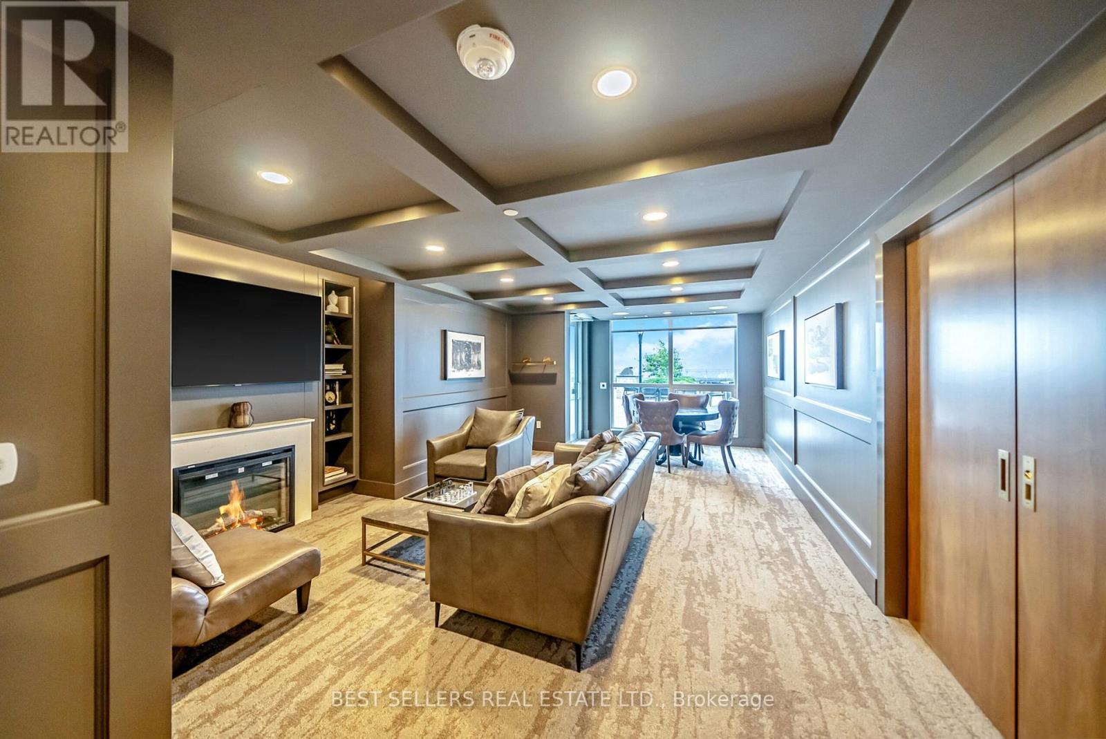 218 - 1050 Main Street E, Milton, Ontario  L9T 6H7 - Photo 18 - W12920428