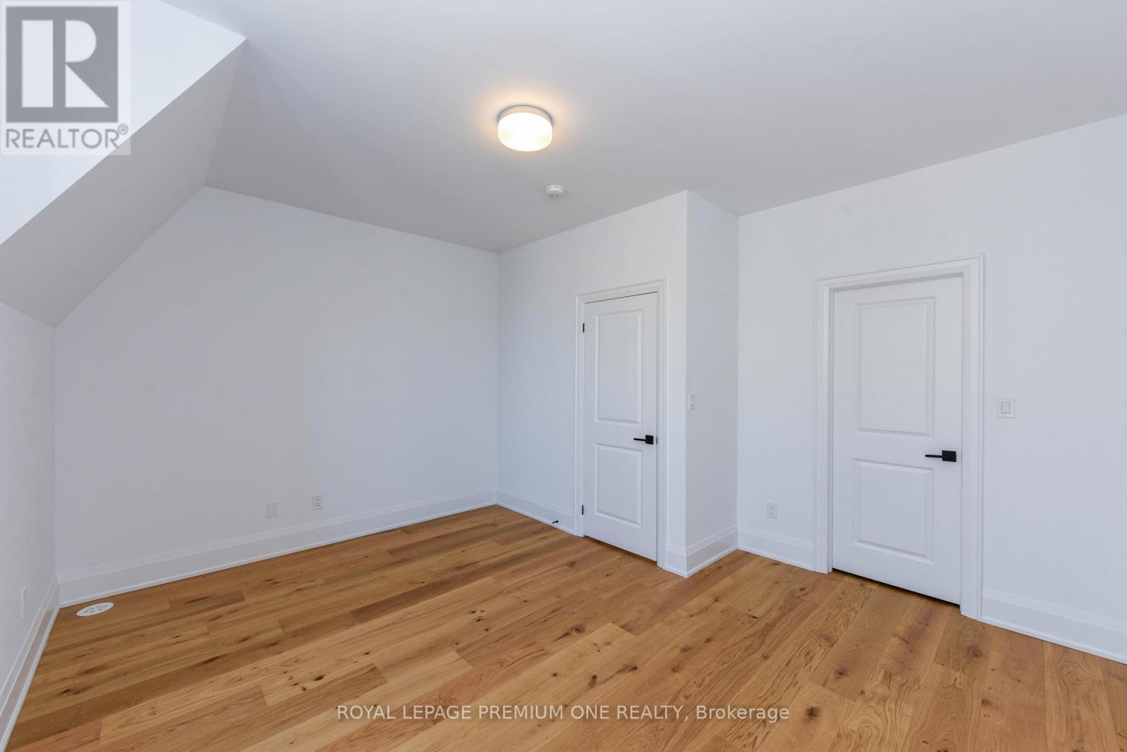 136 - 35 Lunar Crescent, Mississauga, Ontario  L5M 2R6 - Photo 22 - W12920434