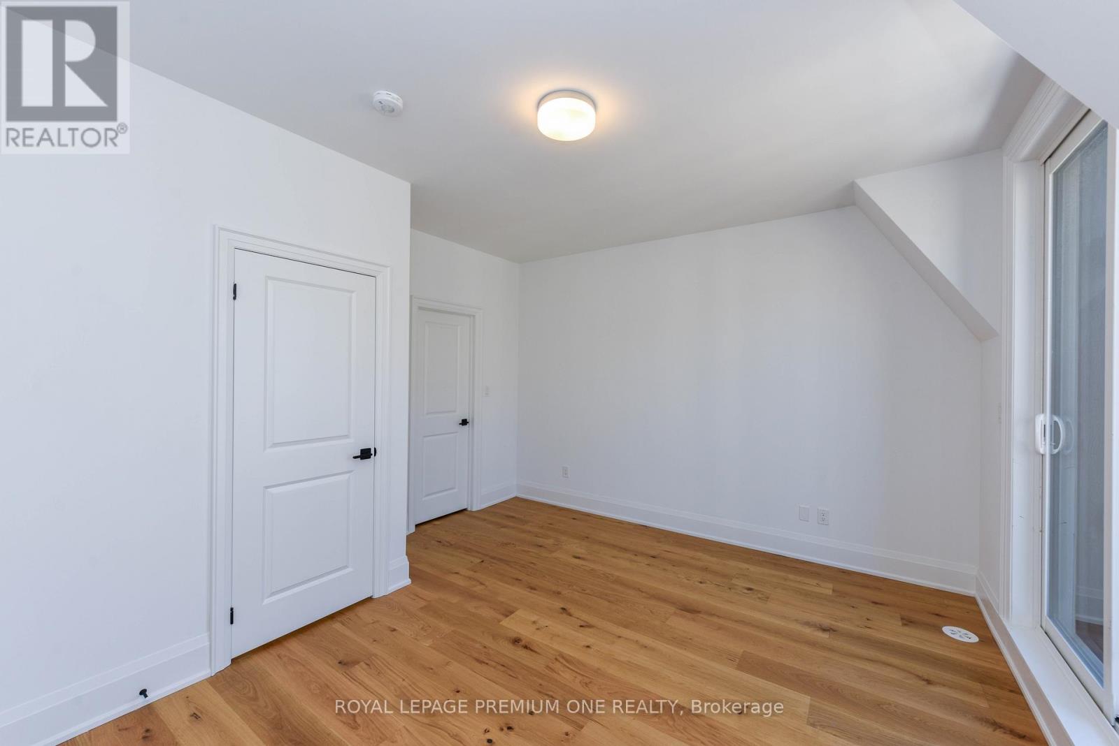 136 - 35 Lunar Crescent, Mississauga, Ontario  L5M 2R6 - Photo 23 - W12920434