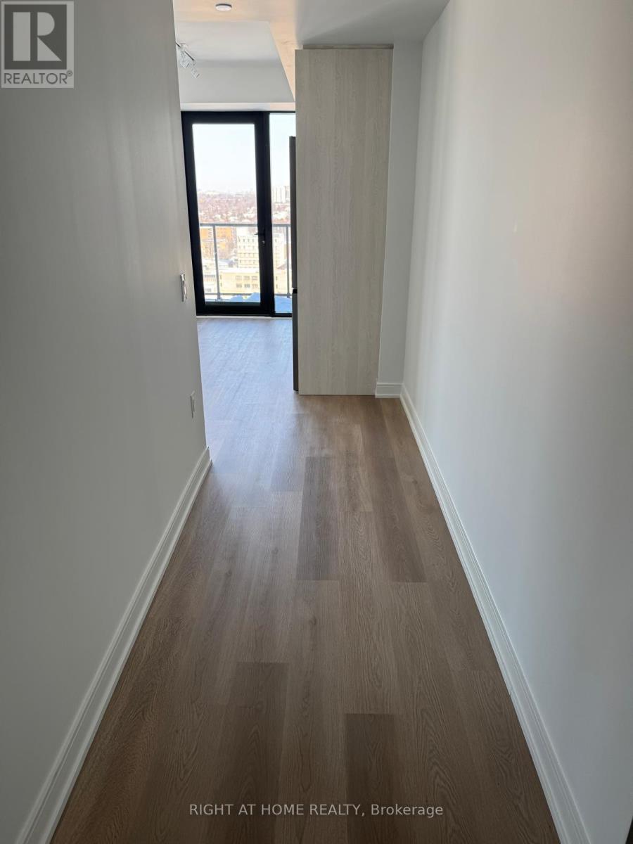 1401 - 3009 Novar Road N, Mississauga, Ontario  L5B 0P9 - Photo 10 - W12920496