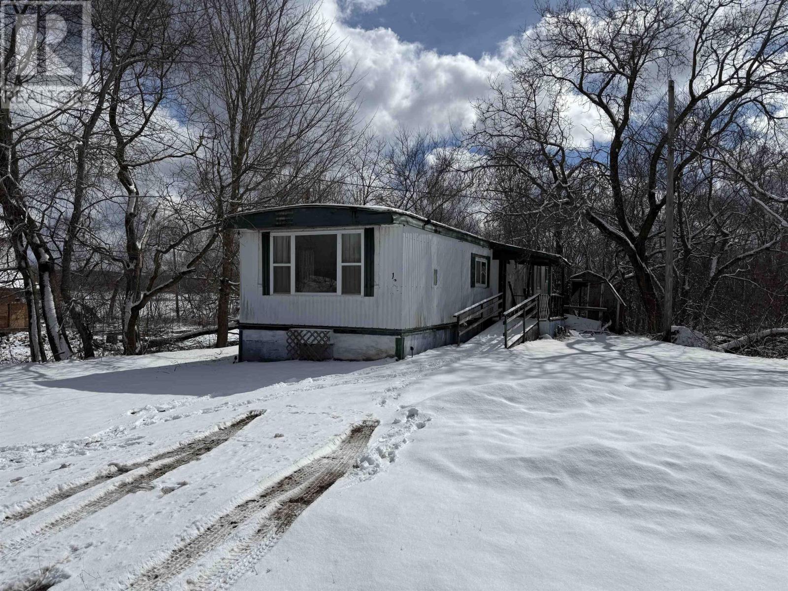 136 Lower Main Street, Oxford, Nova Scotia  B0M 1P0 - Photo 2 - 202605457