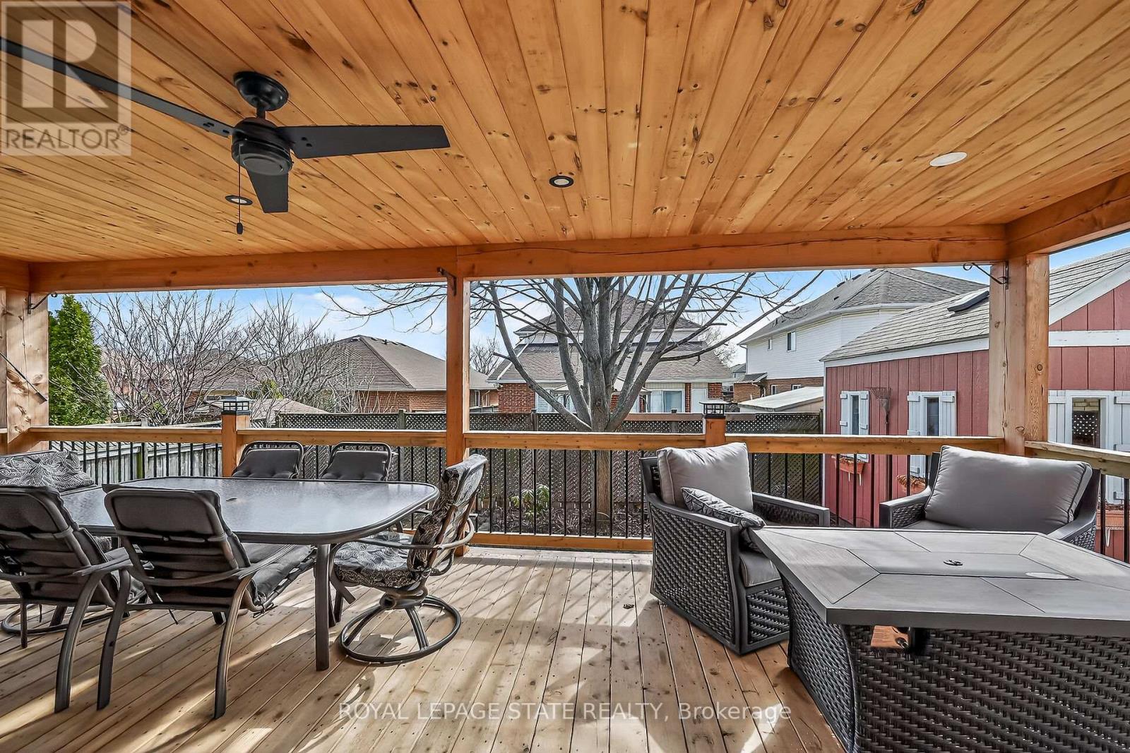 110 Jacqueline Boulevard, Hamilton, Ontario  L9B 2R2 - Photo 47 - X12920384