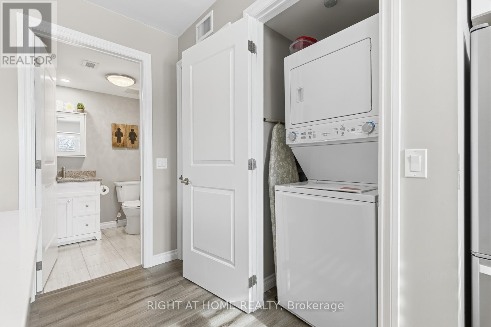 25 King Street, Kawartha Lakes, Ontario  K9V 1C4 - Photo 19 - X12920388