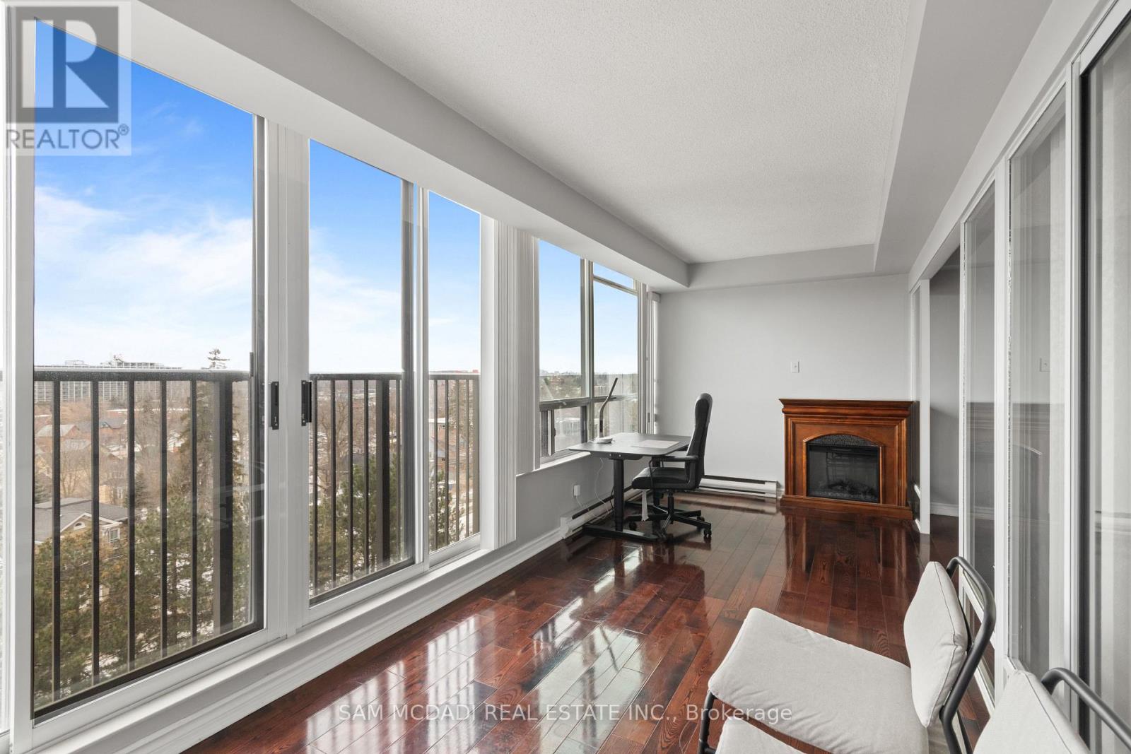 807 - 4 Willow Street, Waterloo, Ontario  N2J 1V5 - Photo 16 - X12920412