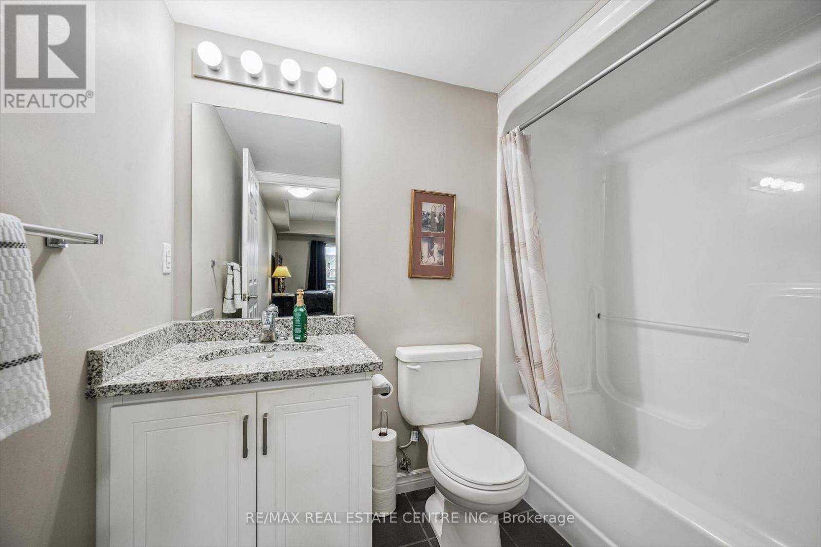 111 - 50 Bryan Court, Waterloo Region, Ontario  N2A 4N4 - Photo 10 - X12920432