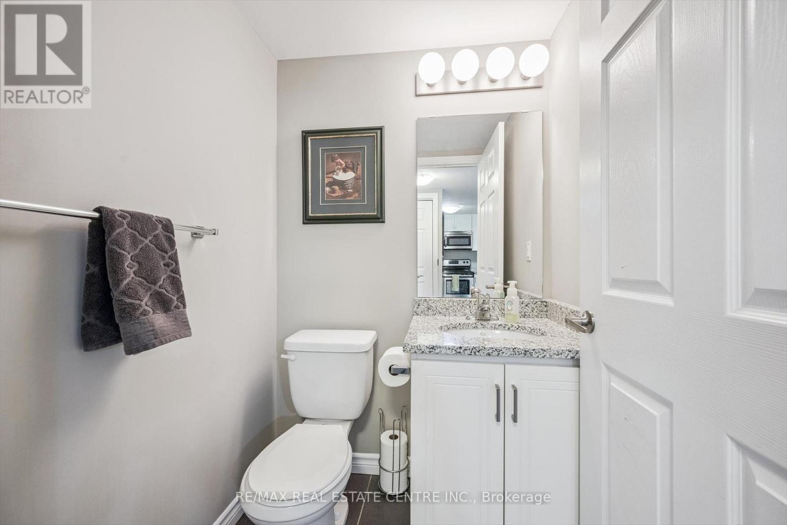 111 - 50 Bryan Court, Waterloo Region, Ontario  N2A 4N4 - Photo 12 - X12920432