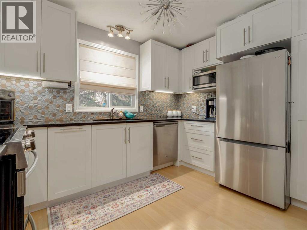 1707 Lakemount Boulevard S, Lethbridge, Alberta  T1K 3K5 - Photo 11 - A2296210