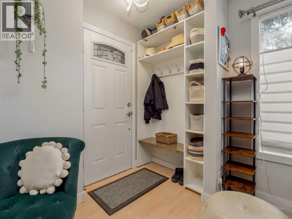 1707 Lakemount Boulevard S, Lethbridge, Alberta  T1K 3K5 - Photo 5 - A2296210