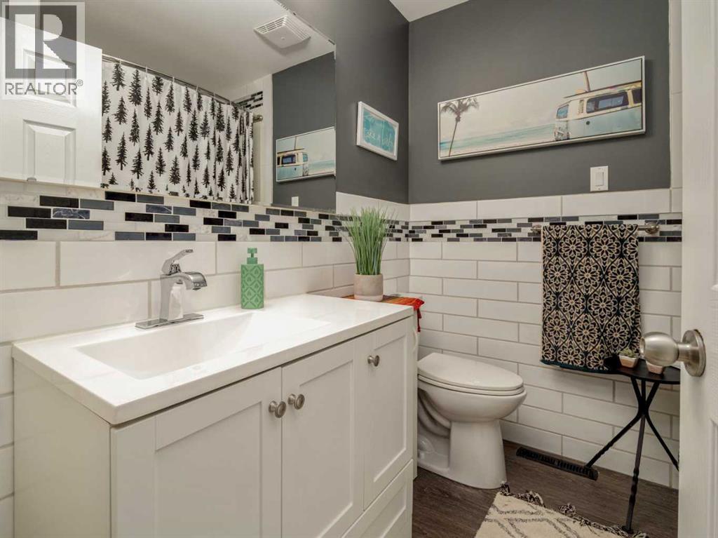 1707 Lakemount Boulevard S, Lethbridge, Alberta  T1K 3K5 - Photo 15 - A2296210