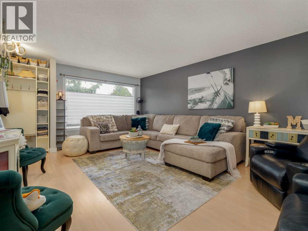 1707 Lakemount Boulevard S, Lethbridge, Alberta  T1K 3K5 - Photo 6 - A2296210