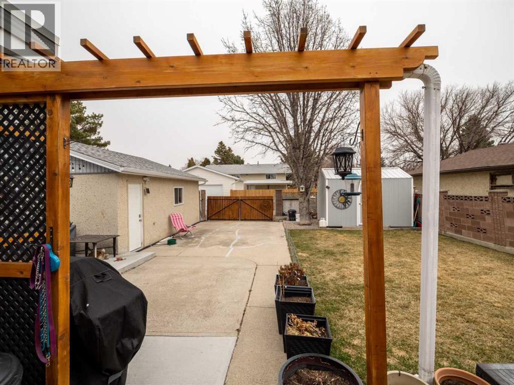 1707 Lakemount Boulevard S, Lethbridge, Alberta  T1K 3K5 - Photo 43 - A2296210