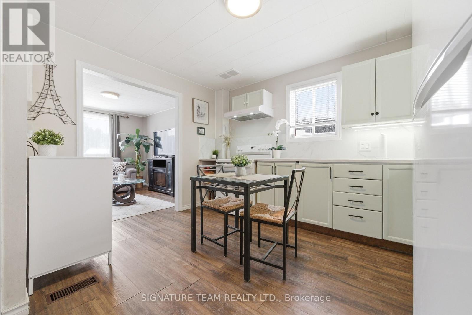 2683 Round Lake Road, Killaloe, Ontario  K0J 2J0 - Photo 4 - X12906372