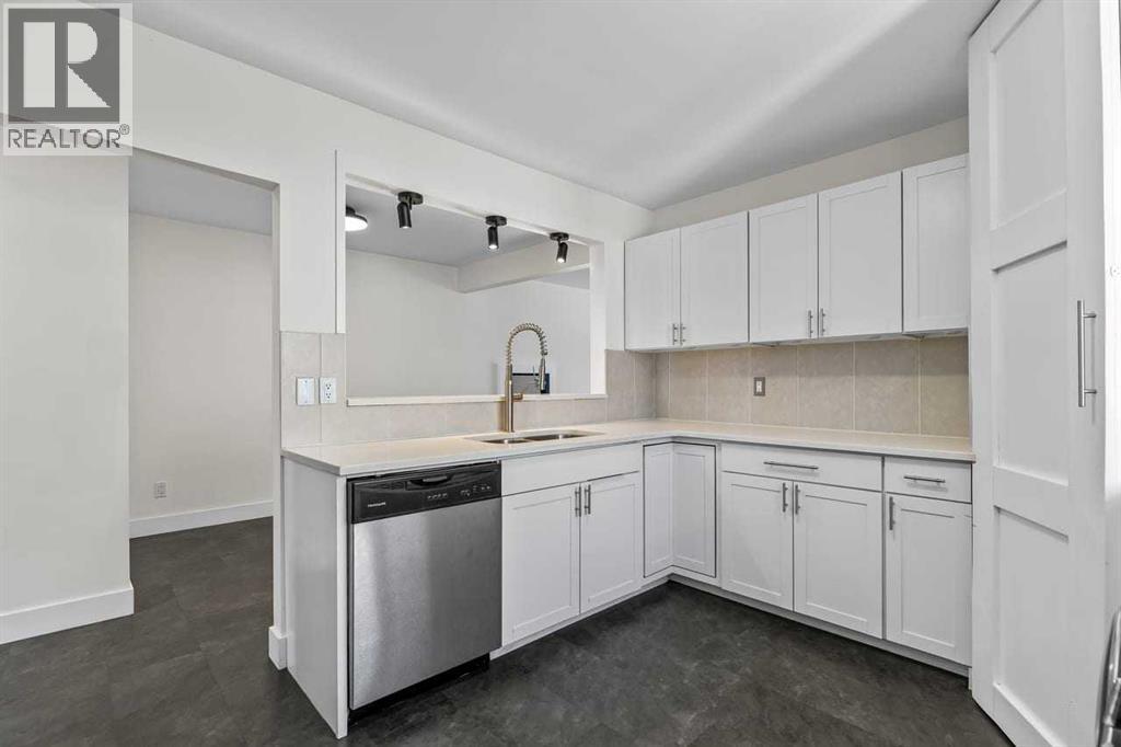 412 33 Avenue Ne, Calgary, Alberta  T2E 2J1 - Photo 7 - A2292963