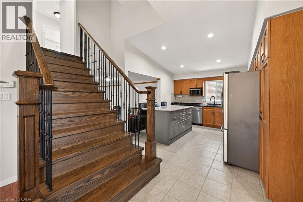 110 Jacqueline Boulevard, Hamilton, Ontario  L9B 2R2 - Photo 10 - 40814948