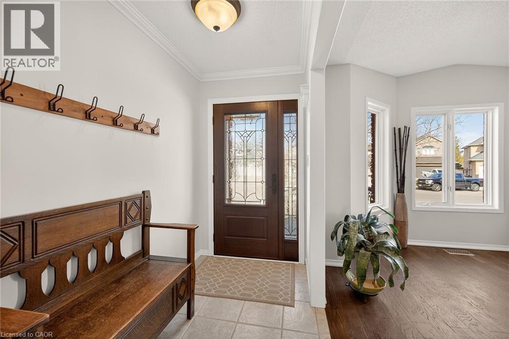 110 Jacqueline Boulevard, Hamilton, Ontario  L9B 2R2 - Photo 5 - 40814948