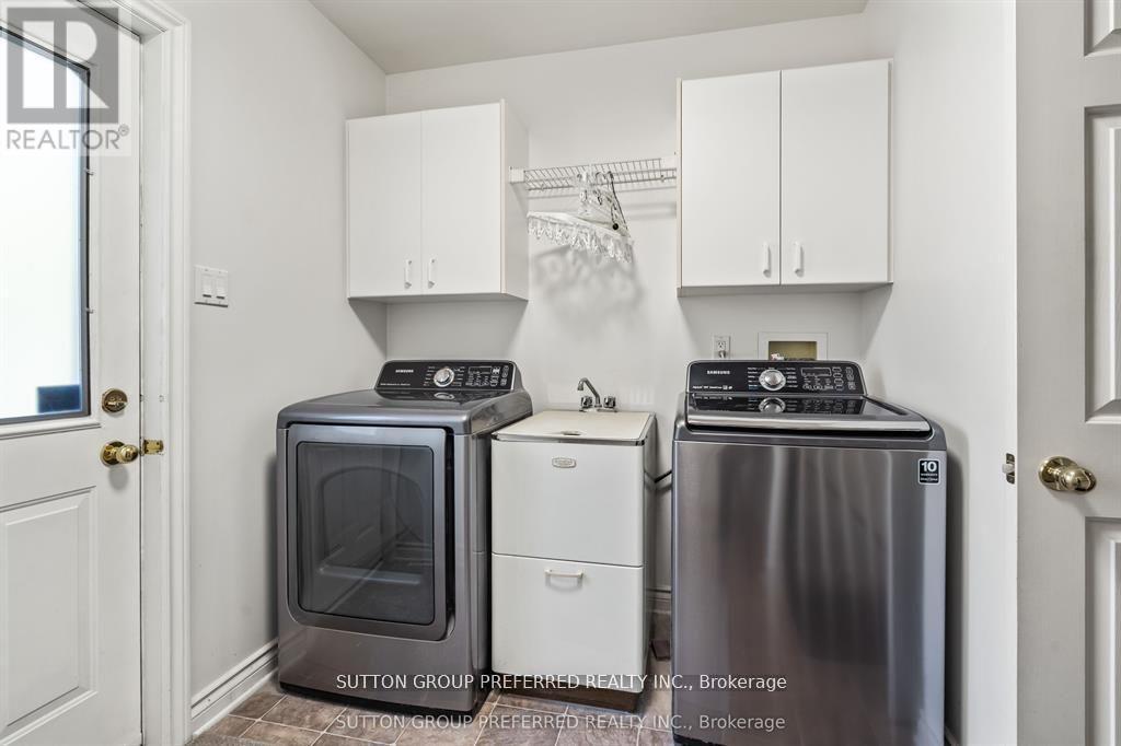 31 Havenwood Way, London North, Ontario  N6H 5B8 - Photo 28 - X12920566