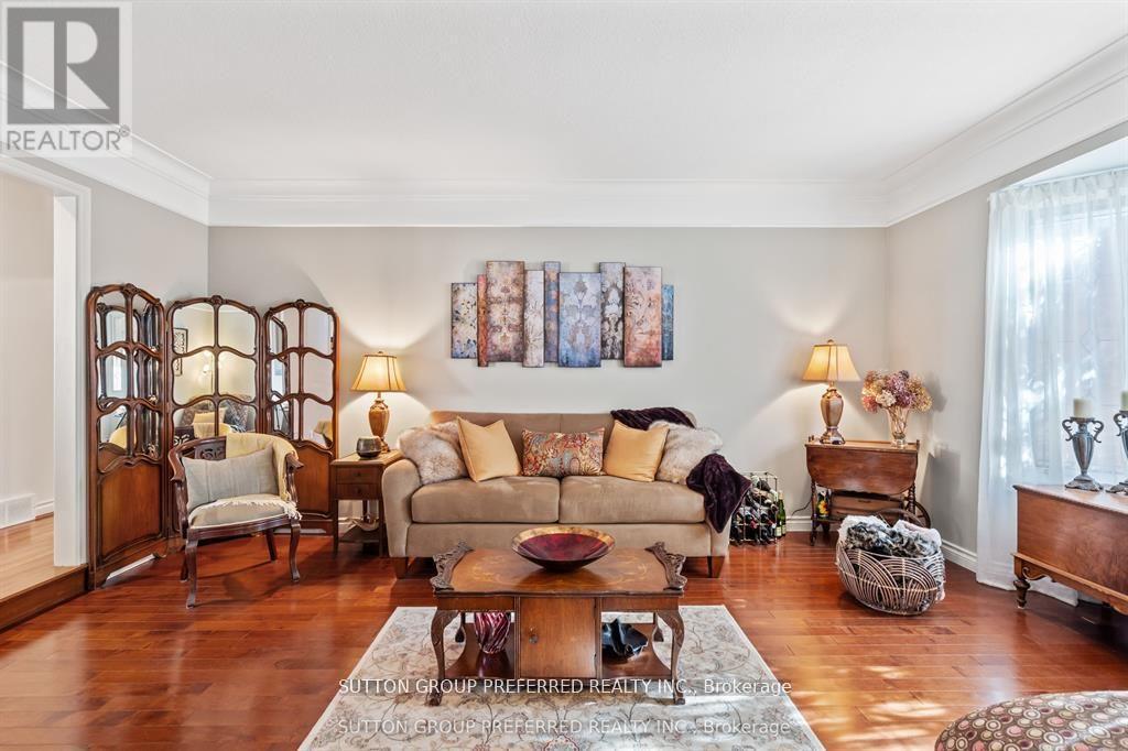 31 Havenwood Way, London North, Ontario  N6H 5B8 - Photo 5 - X12920566