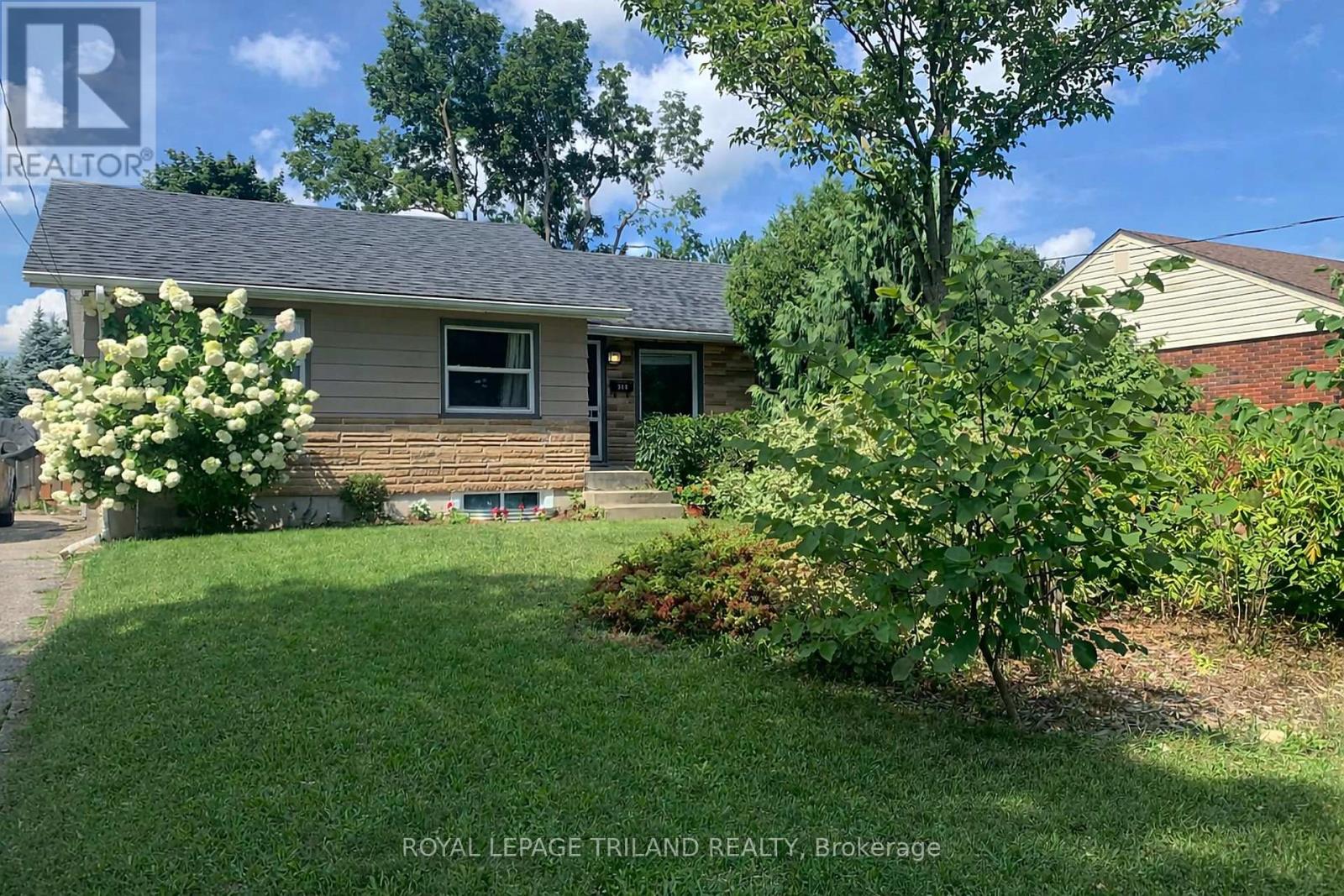 363 REYNOLDS ROAD, London South, Ontario