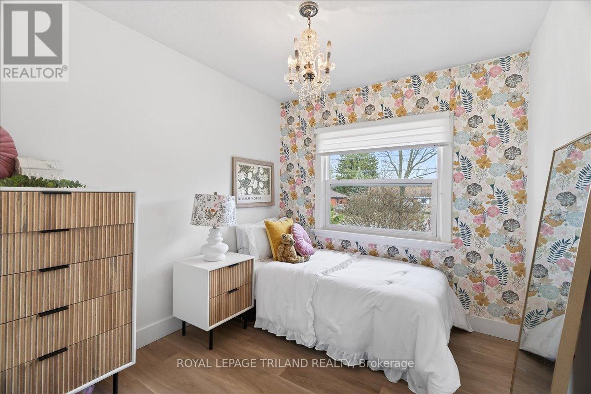 363 Reynolds Road, London South, Ontario  N6K 2P8 - Photo 14 - X12920596