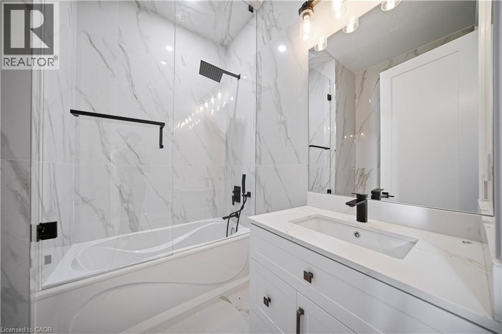 2091 Bridge Road, Oakville, Ontario  L6L 2E8 - Photo 17 - 40815015