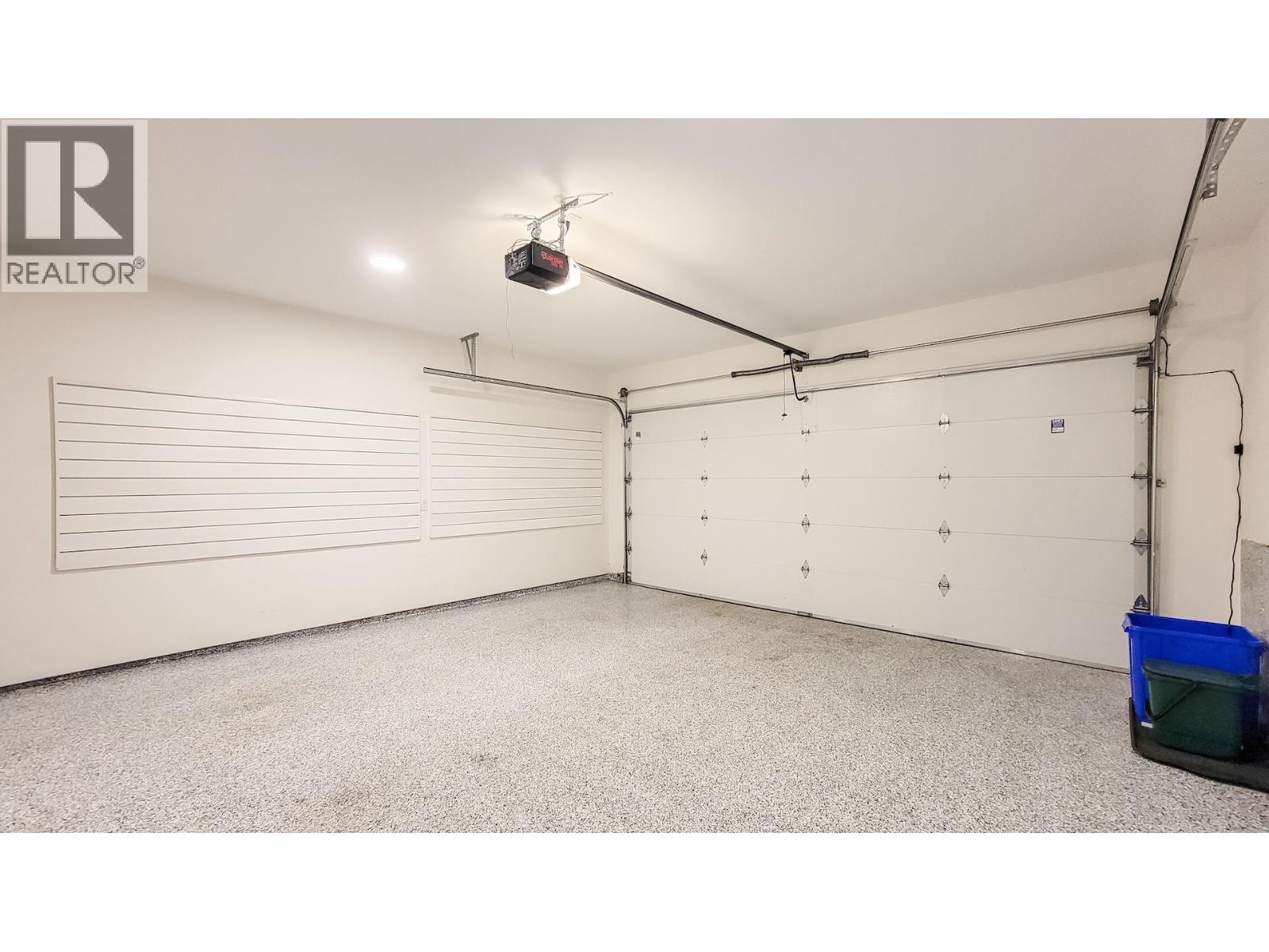 31 1228 Hudson Street, Coquitlam, British Columbia  V3B 0R3 - Photo 34 - R3103366