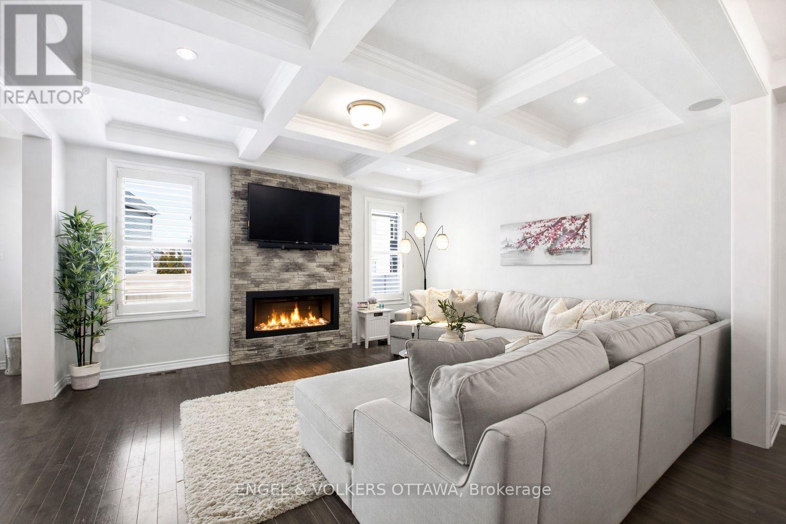 252 Rue Des Soldats Riendeau Street, Ottawa, Ontario  K2J 5Z4 - Photo 10 - X12920540