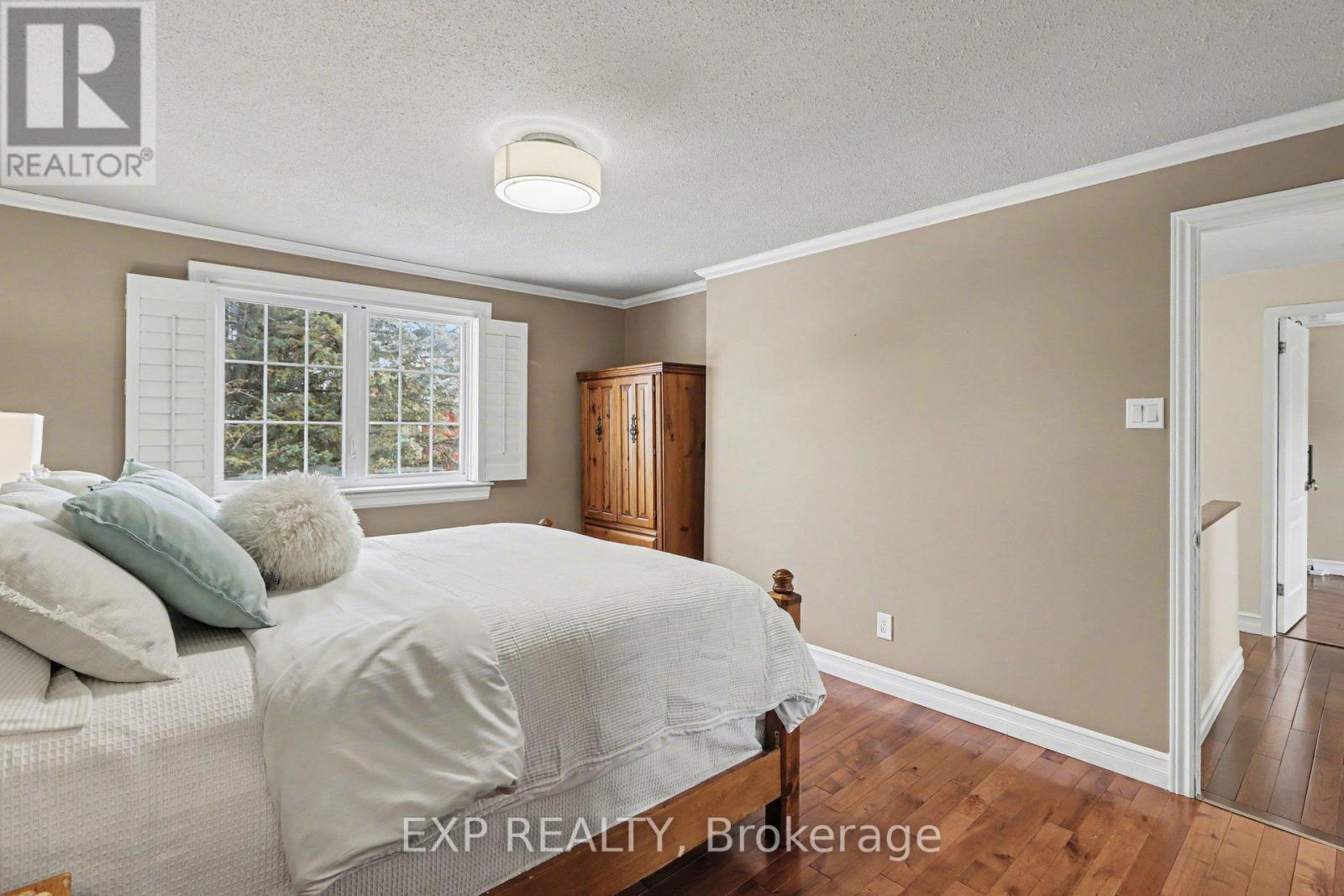 1528 Missyabit Drive, Ottawa, Ontario  K1E 2M6 - Photo 19 - X12920670