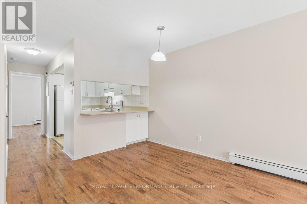26 - 1096 Blasdell Avenue, Ottawa, Ontario  K1K 0C3 - Photo 11 - X12920742