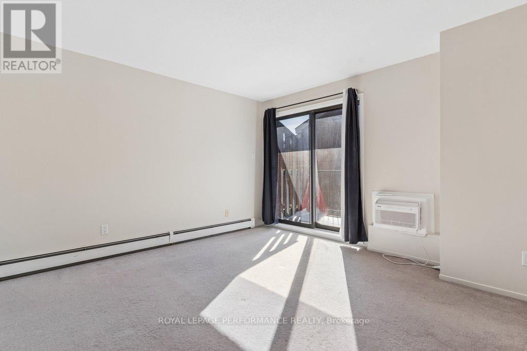 26 - 1096 Blasdell Avenue, Ottawa, Ontario  K1K 0C3 - Photo 23 - X12920742