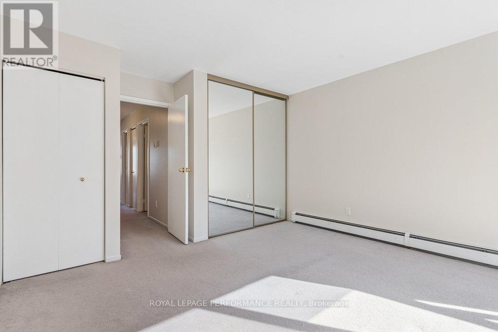 26 - 1096 Blasdell Avenue, Ottawa, Ontario  K1K 0C3 - Photo 24 - X12920742