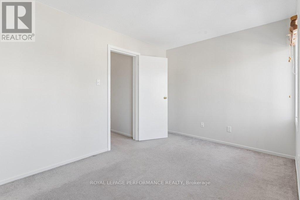 26 - 1096 Blasdell Avenue, Ottawa, Ontario  K1K 0C3 - Photo 28 - X12920742