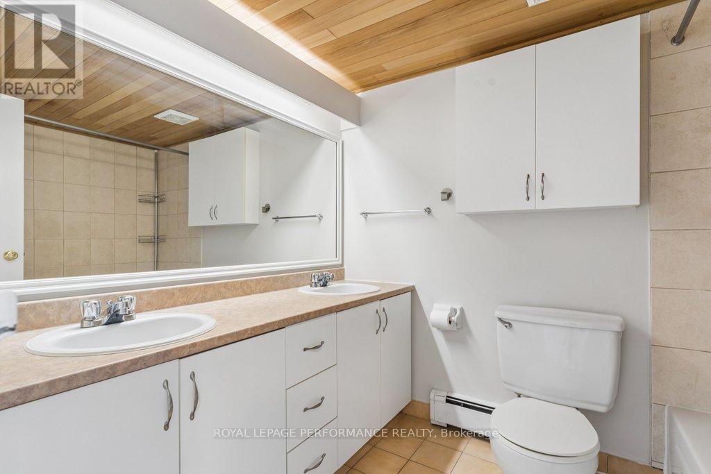 26 - 1096 Blasdell Avenue, Ottawa, Ontario  K1K 0C3 - Photo 30 - X12920742