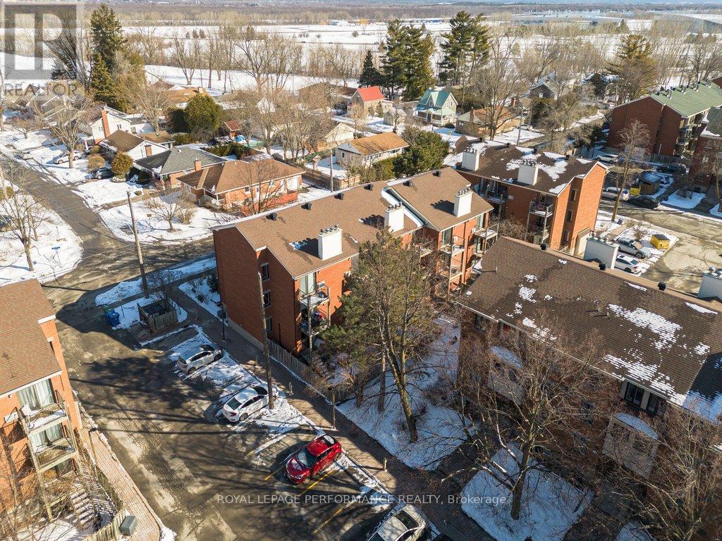 26 - 1096 Blasdell Avenue, Ottawa, Ontario  K1K 0C3 - Photo 38 - X12920742