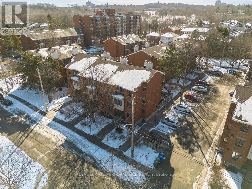 26 - 1096 Blasdell Avenue, Ottawa, Ontario  K1K 0C3 - Photo 39 - X12920742