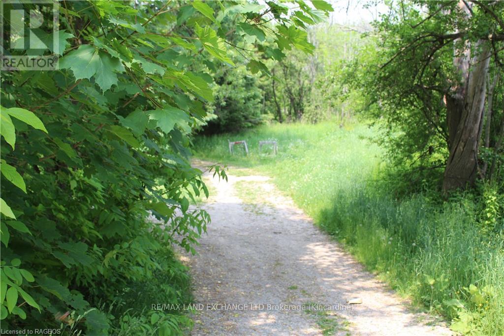 766 Campbell Avenue, Kincardine, Ontario  N2Z 1W1 - Photo 3 - X10845566