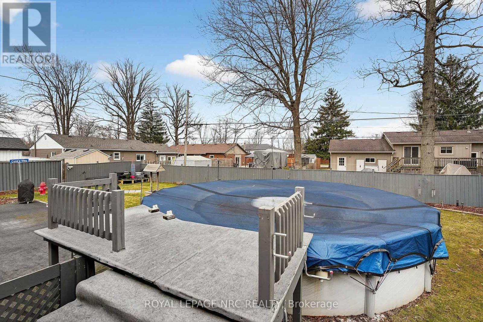 700 Lakeside Road, Fort Erie (Crescent Park), Ontario  L2A 4Y5 - Photo 28 - X12920530